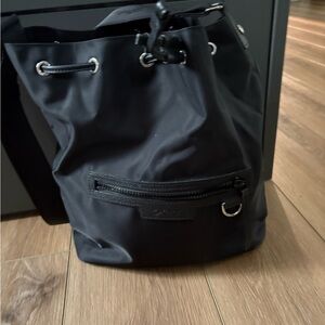 Longchamp Le Pliage Neo Bucket Bag in Black